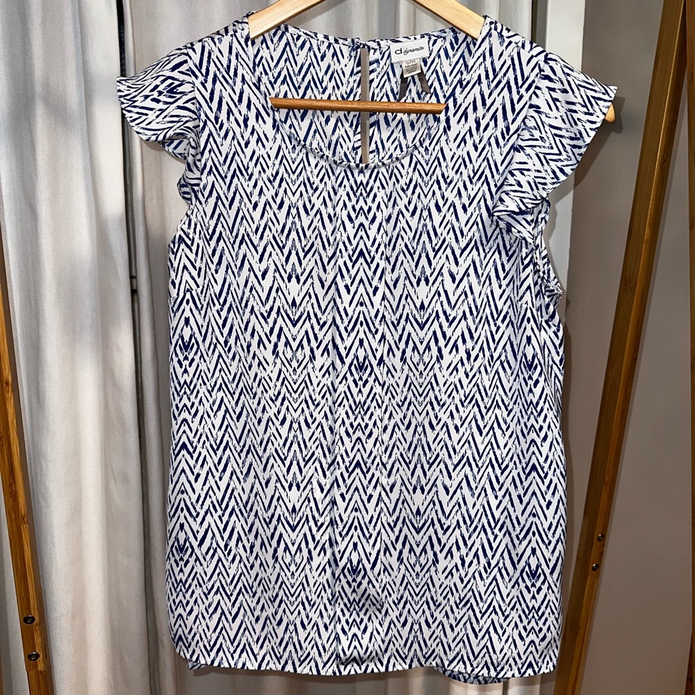 Dynamite Geometric Print Ruffle Short Sleeve Blouse - Size XS